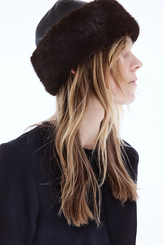 Coated Hat with Fluffy Trim