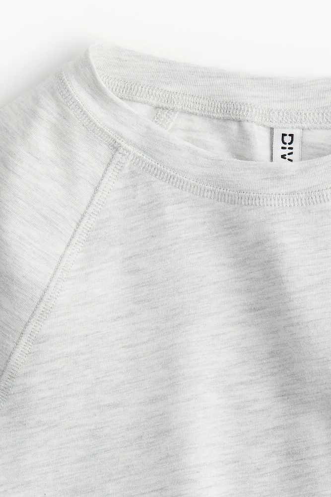 T-shirt court