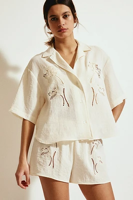 Chemise avec broderie anglaise