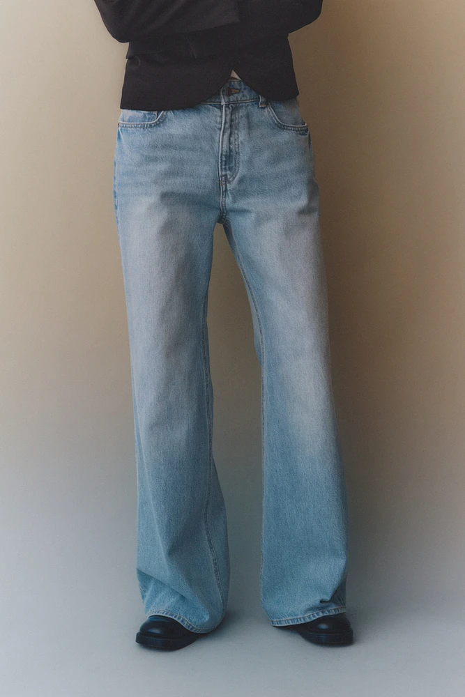 Flared Regular Jeans