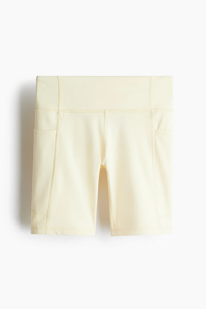 Biking Shorts with DryMove™