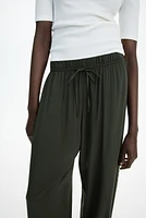 Wide-cut Pull-on Pants