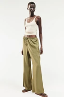 Wide-cut Pull-on Pants