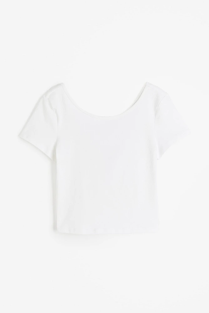 T-shirt with Low-cut Back