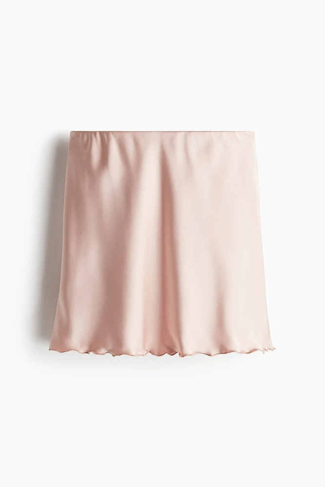 Jupe de satin à enfiler