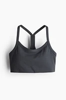 Medium Support Sports Bra DryMove™