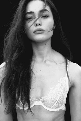Underwired lace bra