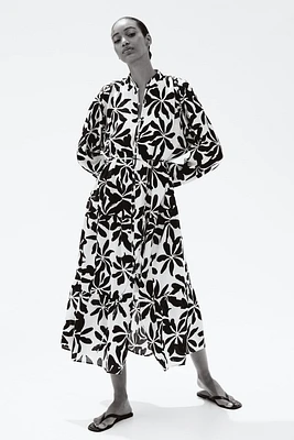 Oversized Crinkled Dress