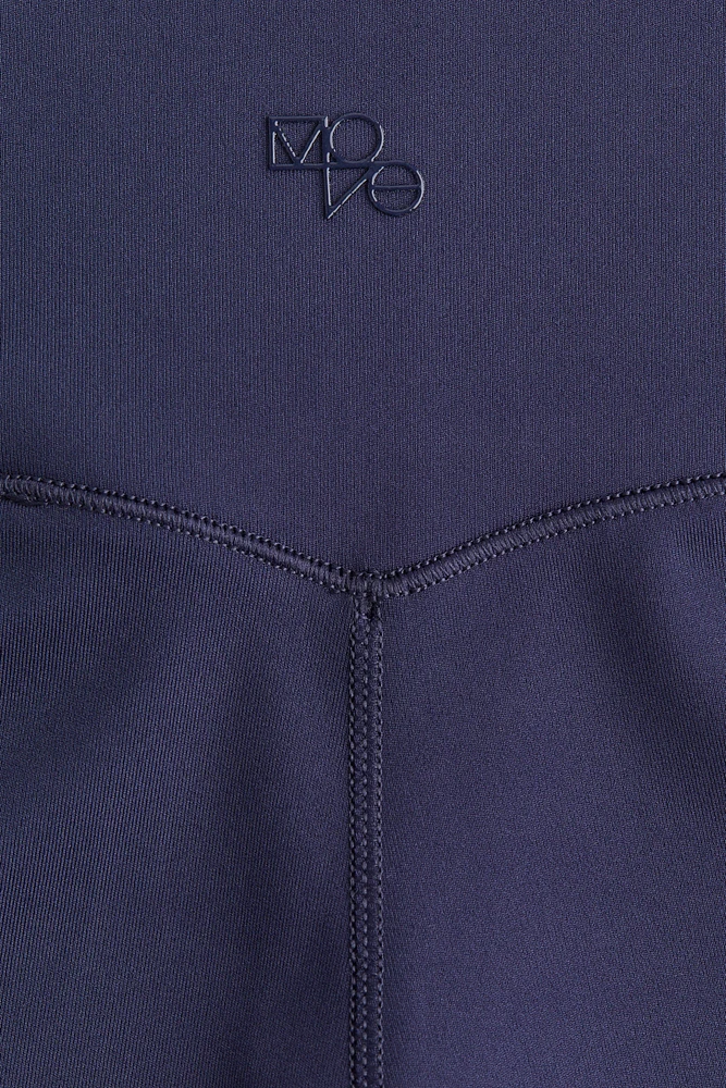 Sports Hot Pants with DryMove™