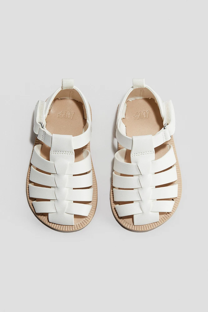 Fisherman sandals