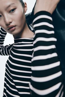 Boat-Neck Top