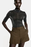 Short ajusté