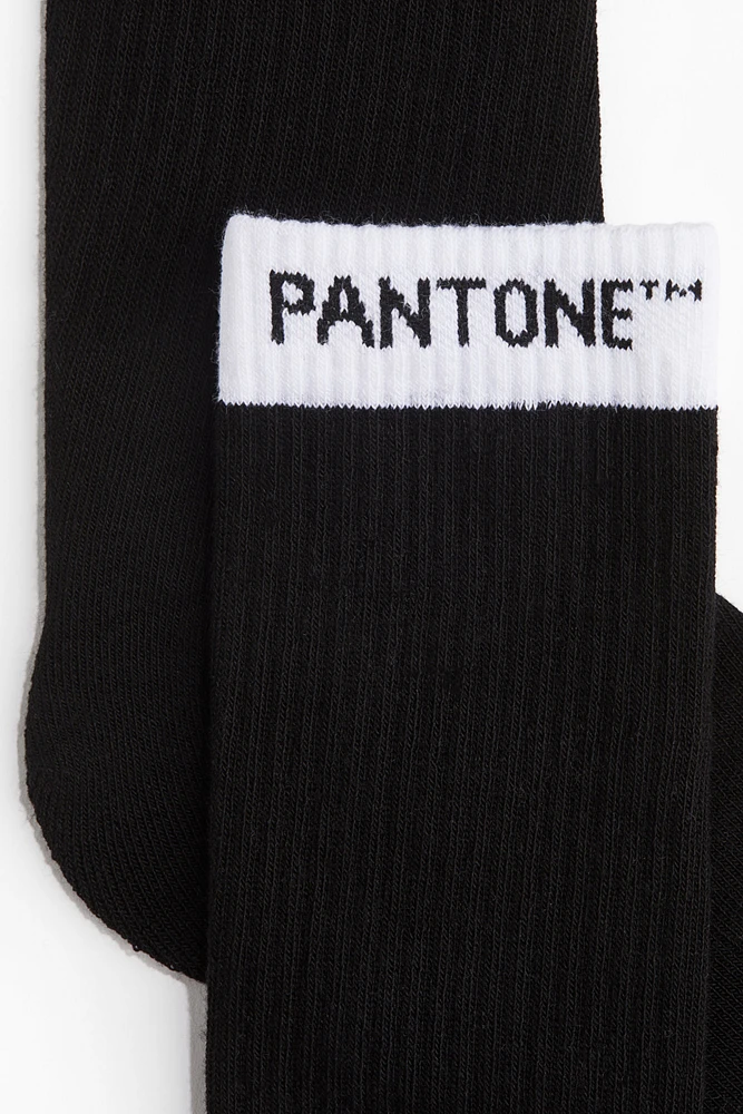 Motif-detail Socks