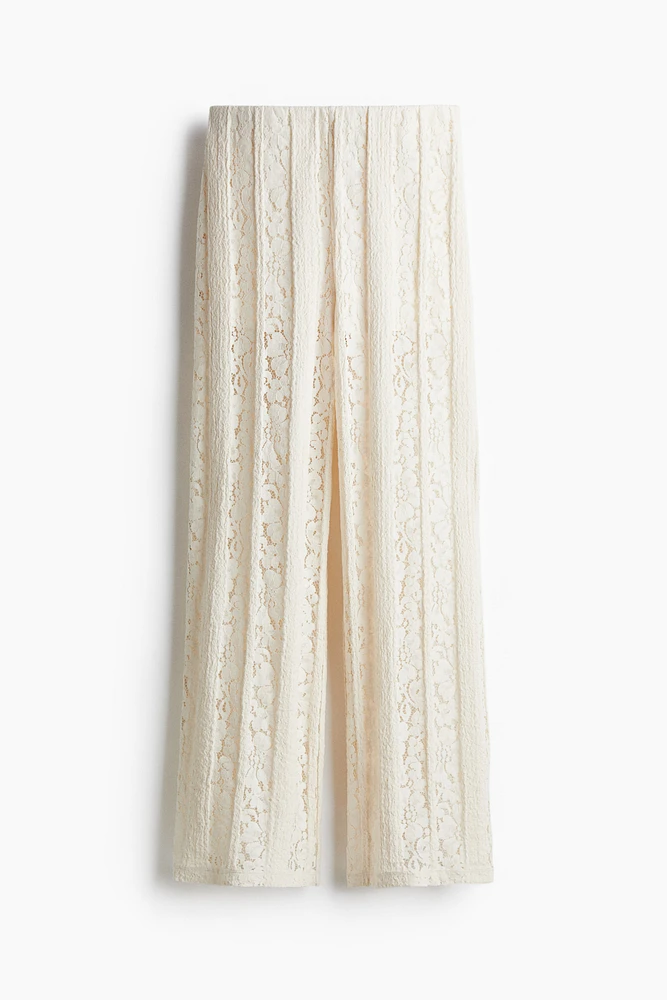 Pantalon avec dentelle