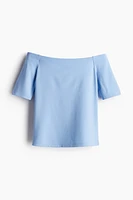 Off-the-shoulder top