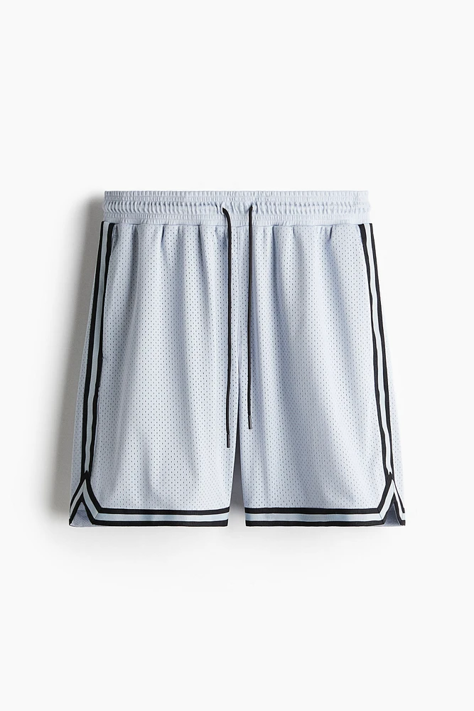 Loose-Fit Basketball Shorts with DryMove™