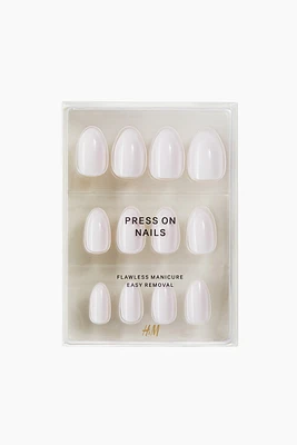 Press-on Nails