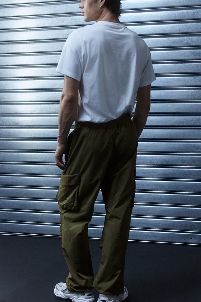 Loose Fit Parachute Cargo Pants