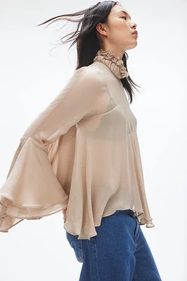 Oversized Flounced Blouse