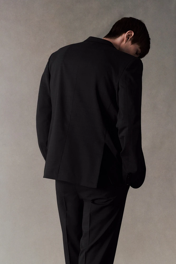 Pantalon de costume près du corps