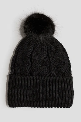 Cable-Knit Pompom Beanie