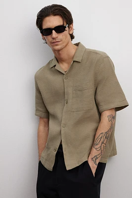 Chemise texturée classique avec col cubain
