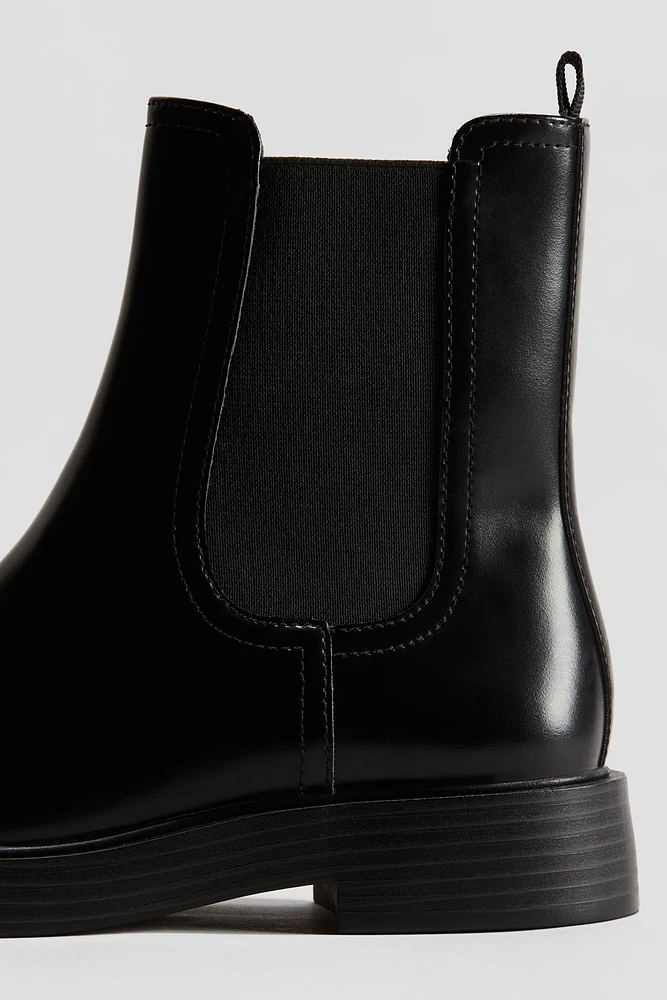 Chelsea Boots