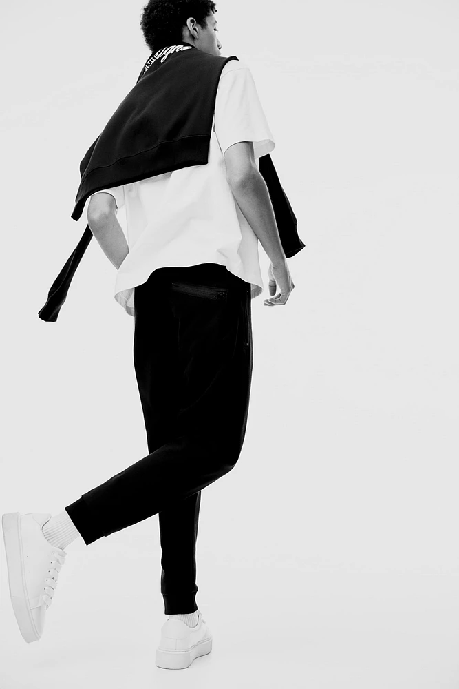 Pantalon de jogging cargo près du corps