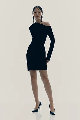 One-Shoulder Bodycon Dress