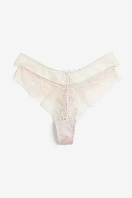 Lot de 2 culottes Thong en dentelle