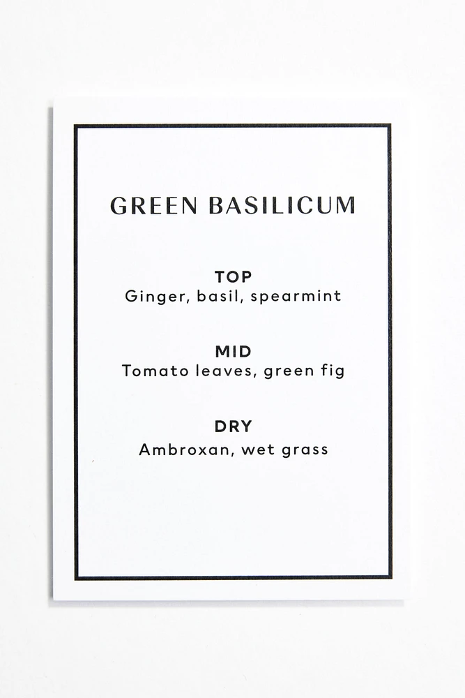 Bougie parfumée dans un pot en verre