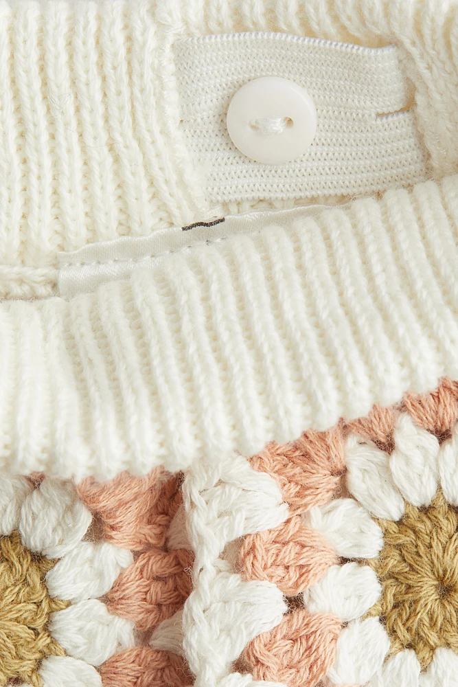 Cotton crochet shorts