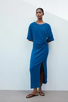 Robe maxi avec détail torsadé