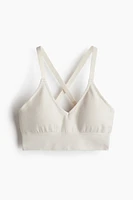 Seamless Medium Support Sports Bra DryMove™