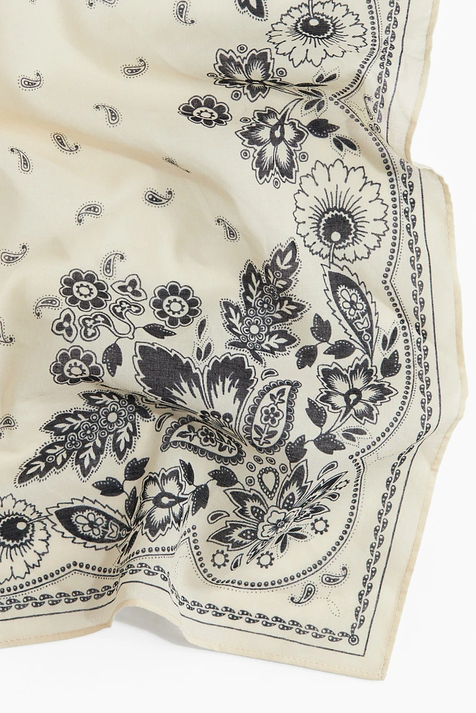 Foulard en coton à motif