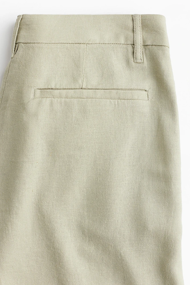 Knee-Length Linen-Blend Shorts