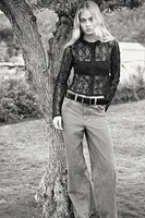 Hole-patterned cardigan