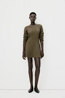 Robe en tricot côtelé