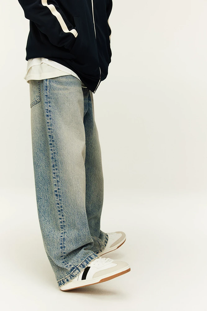 Baggy Fit Jeans