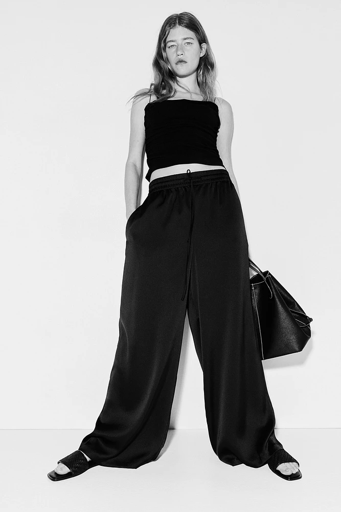 Wide-cut Pull-on Pants