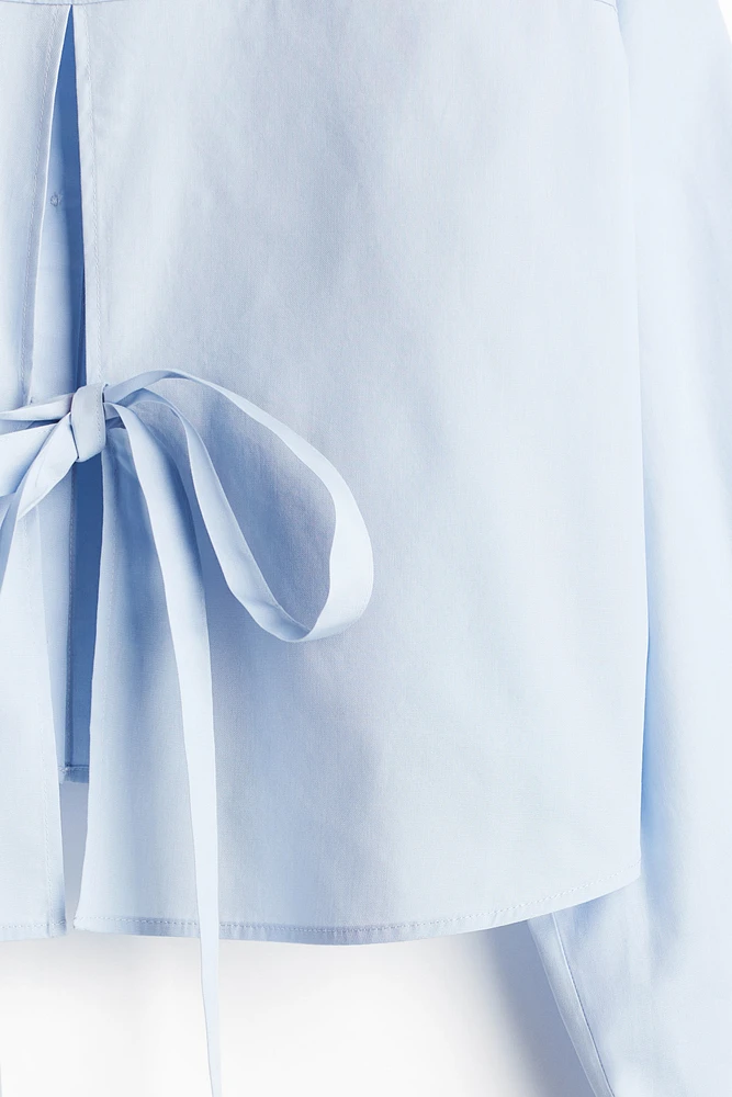 Chemise courte avec détail à nouer