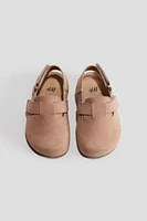 Napped Sandals