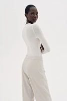 Wide-leg Pants
