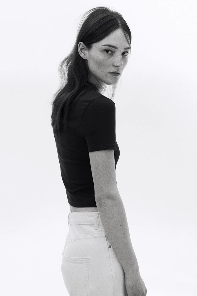 Short T-Shirt