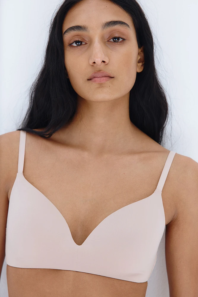 Soutien-gorge coussiné sans armatures