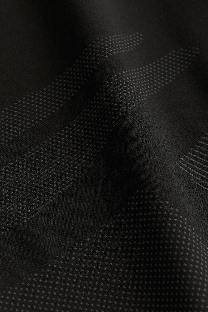 DryMove™ Seamless Sports Shirt