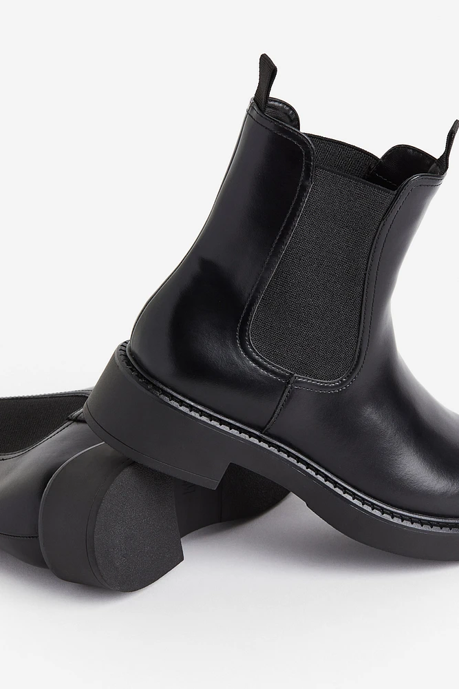 Chelsea Boots