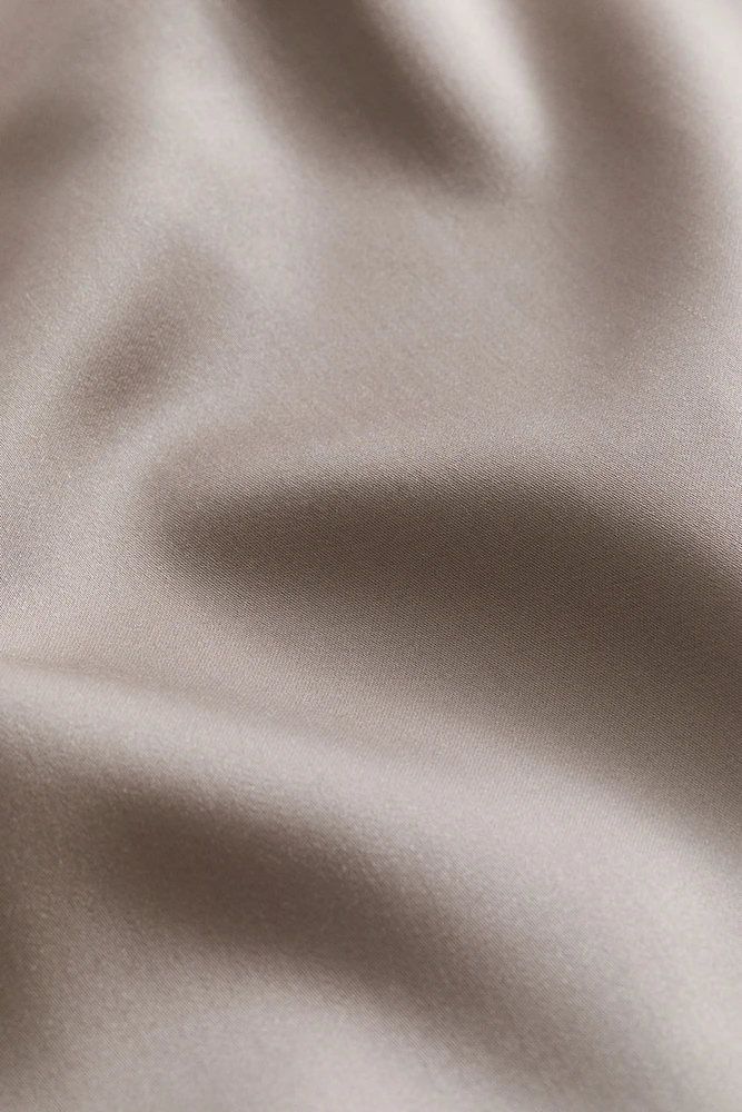 Taie d'oreiller en satin