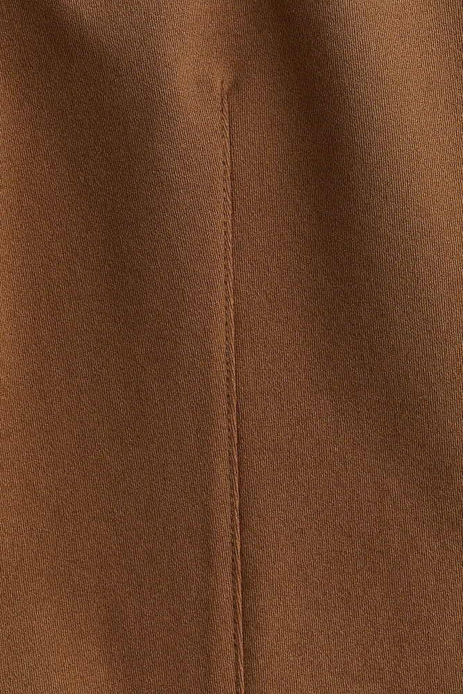 Defined-waist Sleeveless Top