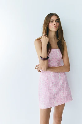 Dress with Bow at Back